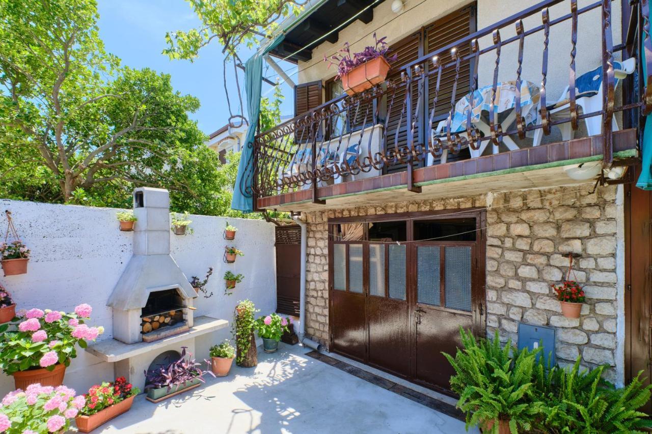 Apartman Ana Mali Lošinj Екстериор снимка
